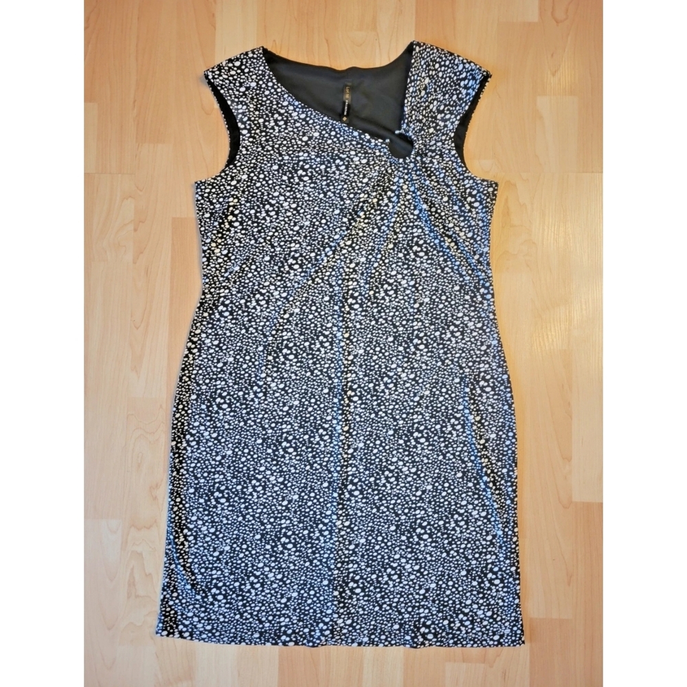 Lori M Collection spotted sheath dress